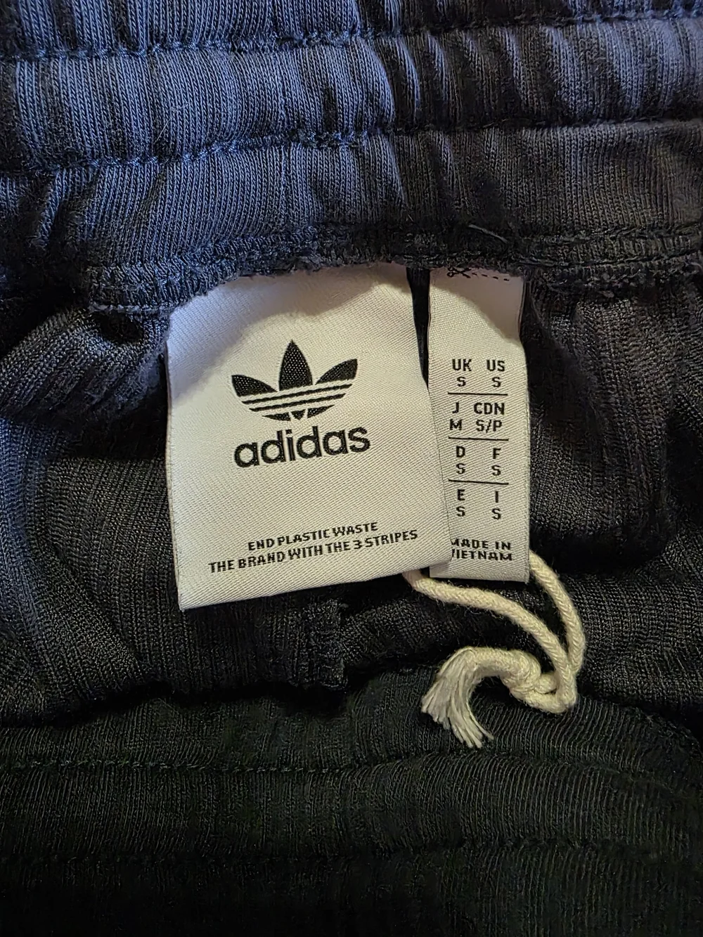 Adidas Men’s Dark Blue Corduroy Drawstring Shorts with Side Stripe Sz Small